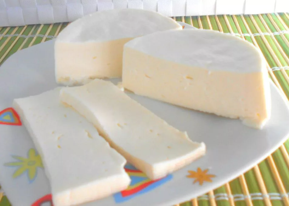 queso-mantecoso-1-e1623025411414