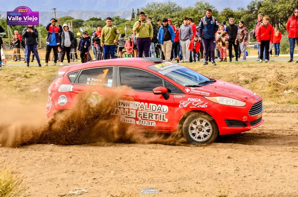 353643717_861991418777763_1447510384537668736_n