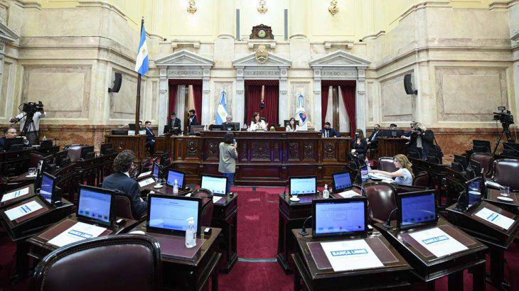 el-senado-convirtio-ley-el-aporte-solidario-las-grandes-fortunas