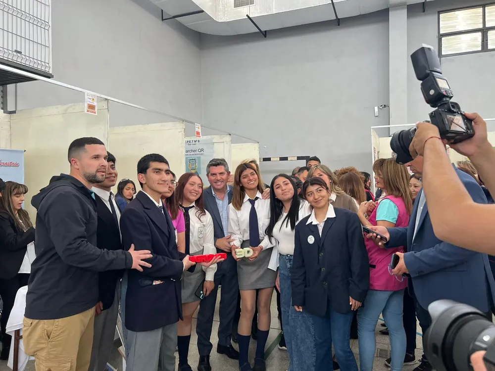 d441bc54-8e5f-4729-84d8-948c43fc42ac