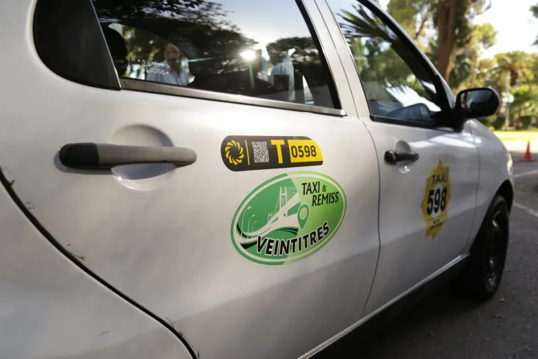 f803ee5caab6390ed2a1ab6b2052939b_L