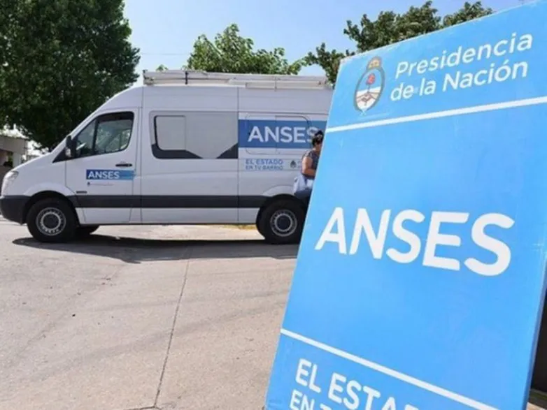 51f0a66c9ba9b94379d94263772c1864_L