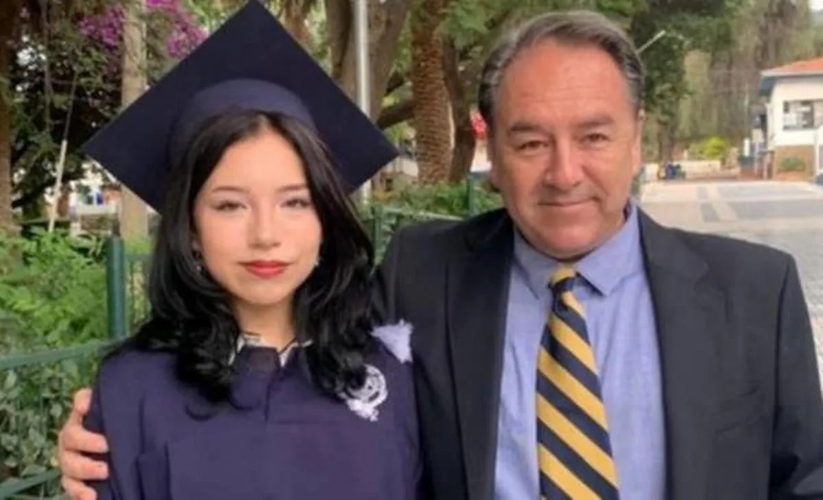 98f3906e-54fd-4c99-8816-37cbee29cc8c