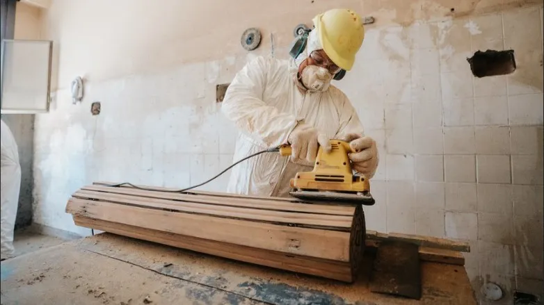 e5c1728b78e5b623ecda1bd4624689ff_L