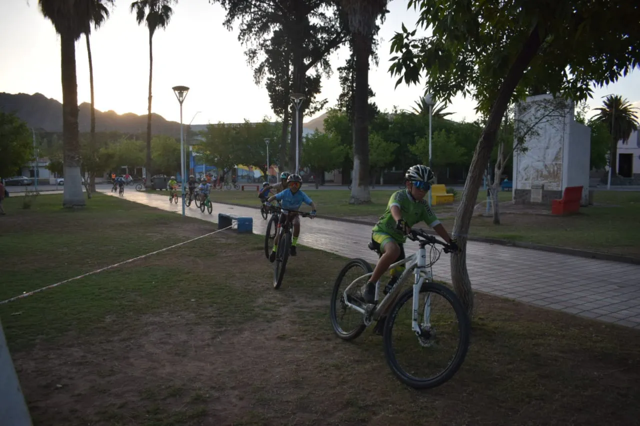 416028382_772663951555230_5468280779611641234_n