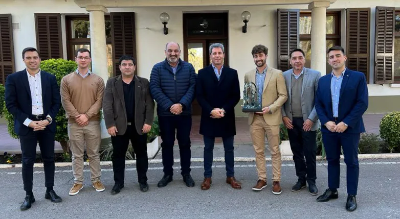 9ea4ff81c5e51d5aeded69e5a4871f54_L