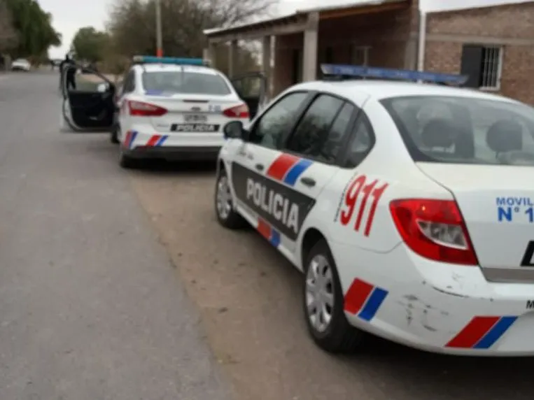 aislados-policía-patrullero-e1610897108653