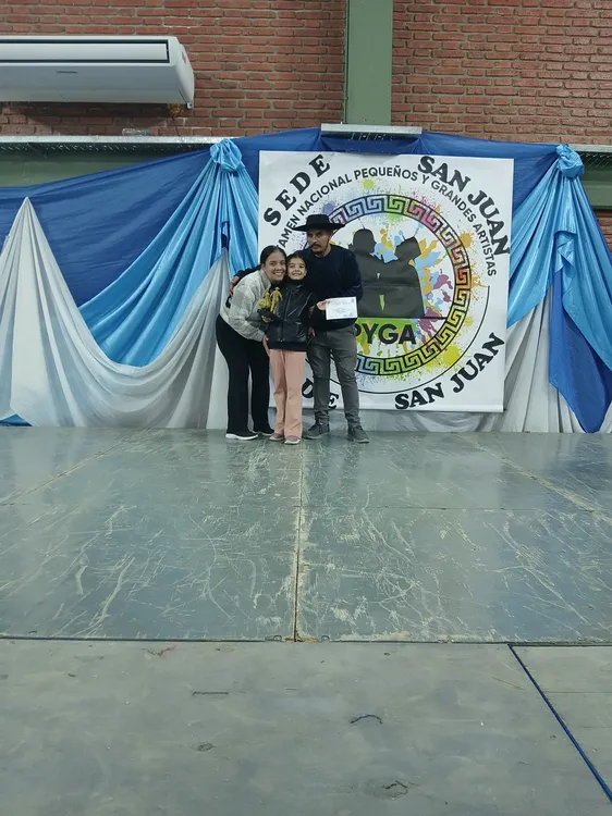 dde2e0a7-0fdc-4d86-b36d-00cdc1900a6e