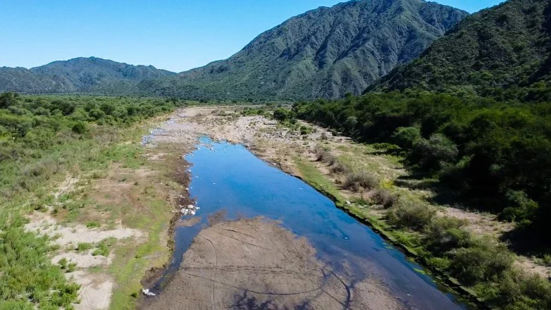 e33174d949651d421082c476a926d18c_L