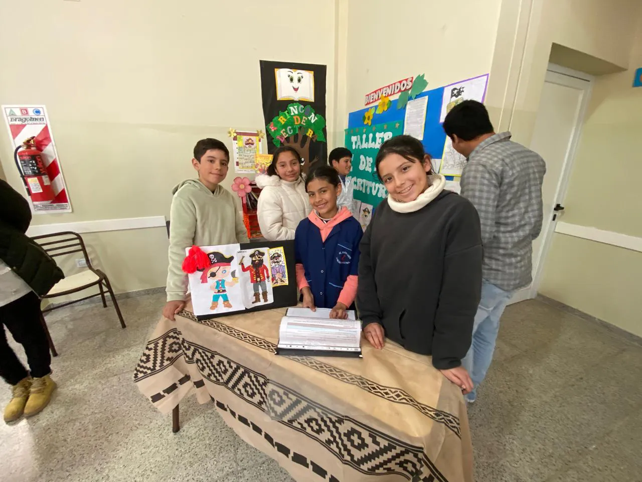 5e633e80-aa92-452a-b8df-b8a3e74abfe1