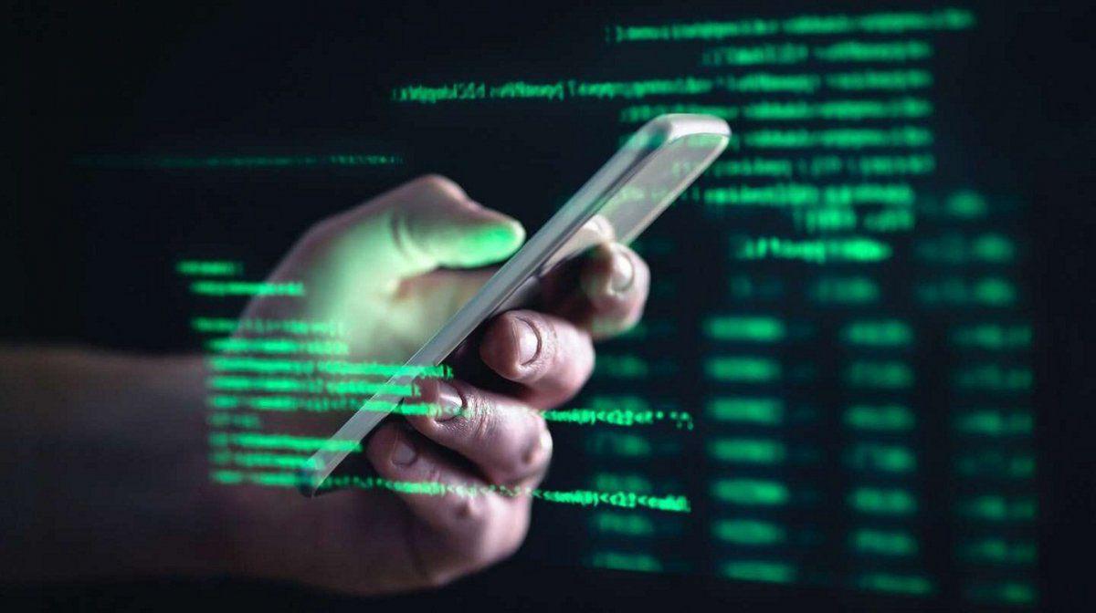 whatsapp-alerta-un-sticker-que-hackea-telefonos