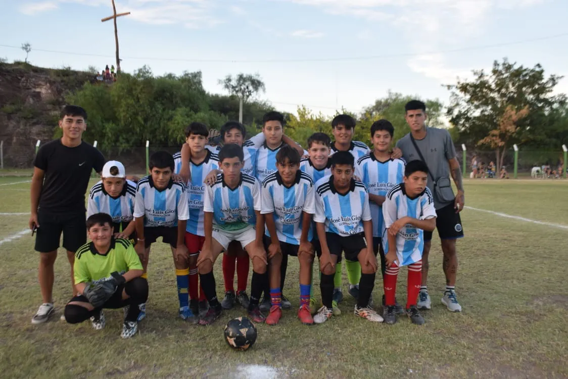 423582319_792434229578202_5466809629809440590_n