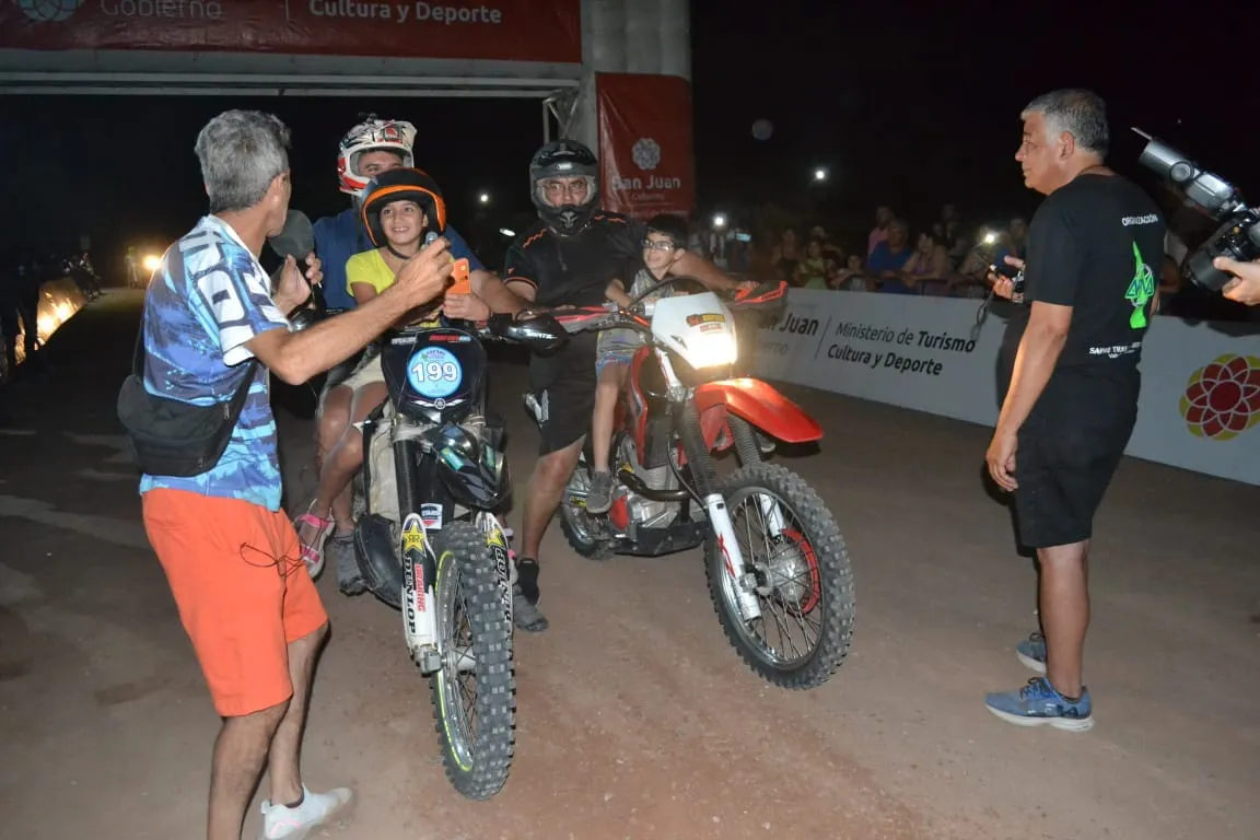 425010547_793722516116040_5876844854516149409_n