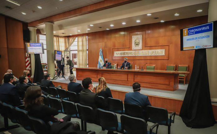 Reunión-de-gabinete-696x431