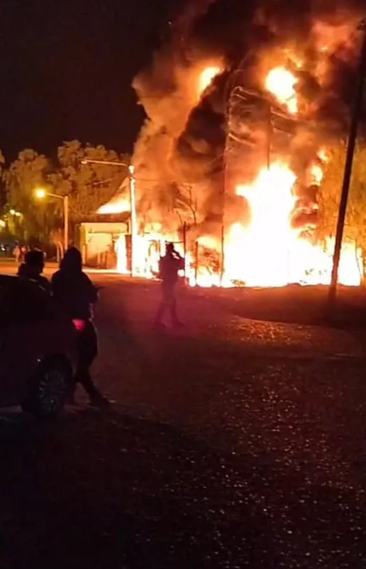 Incendio-en-Sarmiento