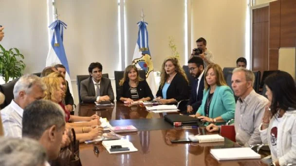 f608x342-365473_395196_15