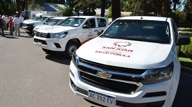 e651b5198dbe4cdd632f25169c213e06_L