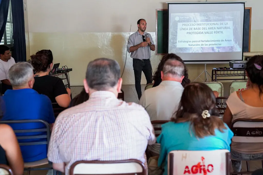 54999415479_70a3a0b0b2_b