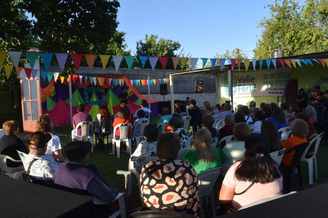 433930001_822480129906945_1041218351352623214_n (1)