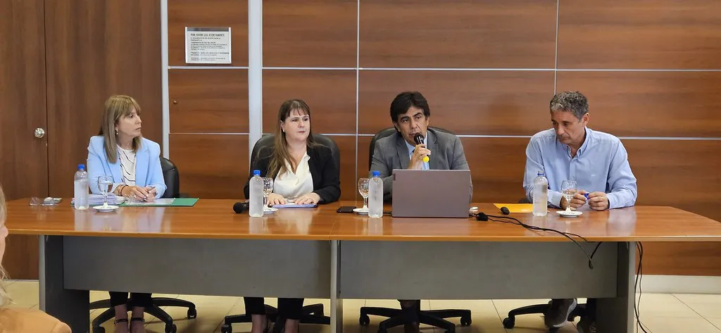 54352211009_987058fb4e_b