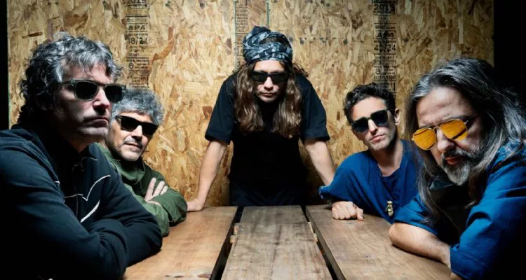 f750x400-328977_371852_5050