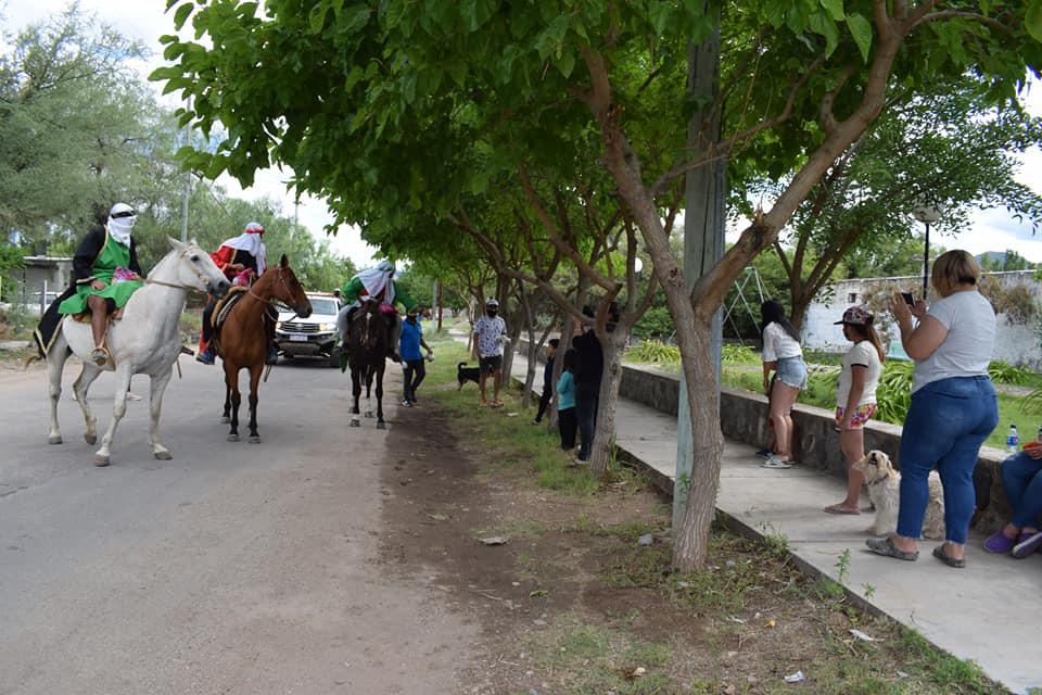 136957662_3703959579647220_7320335486163025602_n