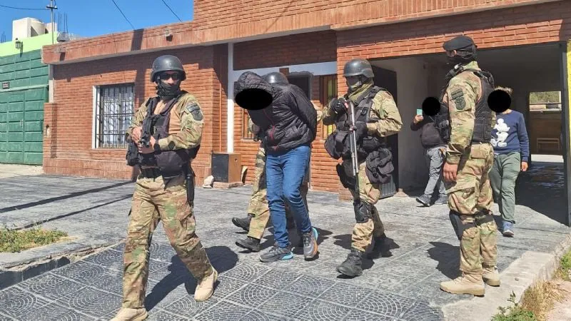 f800x450-354073_405519_6461