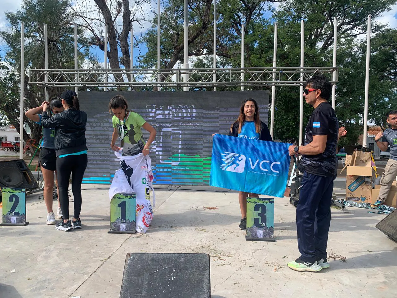 8d35941f-ddc3-4bbc-9630-7a58e58d2901