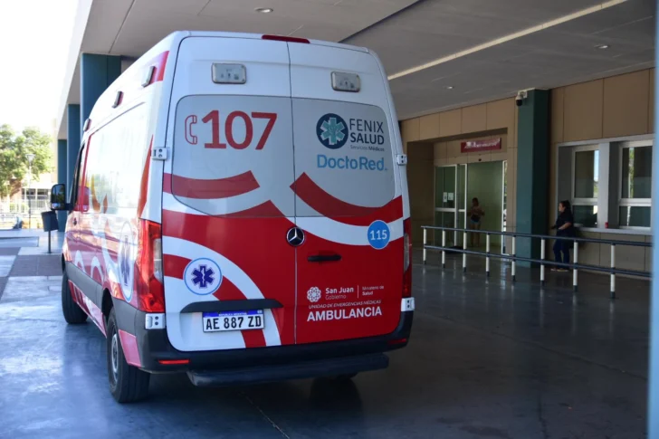 Hospital-Marcial-Quiroga-ambulancia-3-728x485
