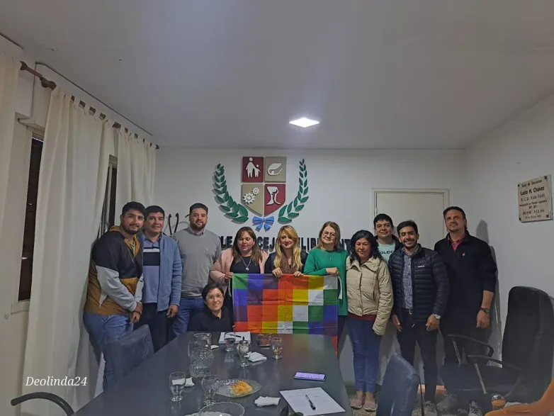 e8563670af6252ca9b05b840d08083f0_L