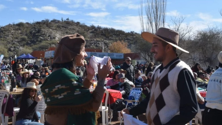 d623fab048fd9193a7139fdd2d6362e3_L