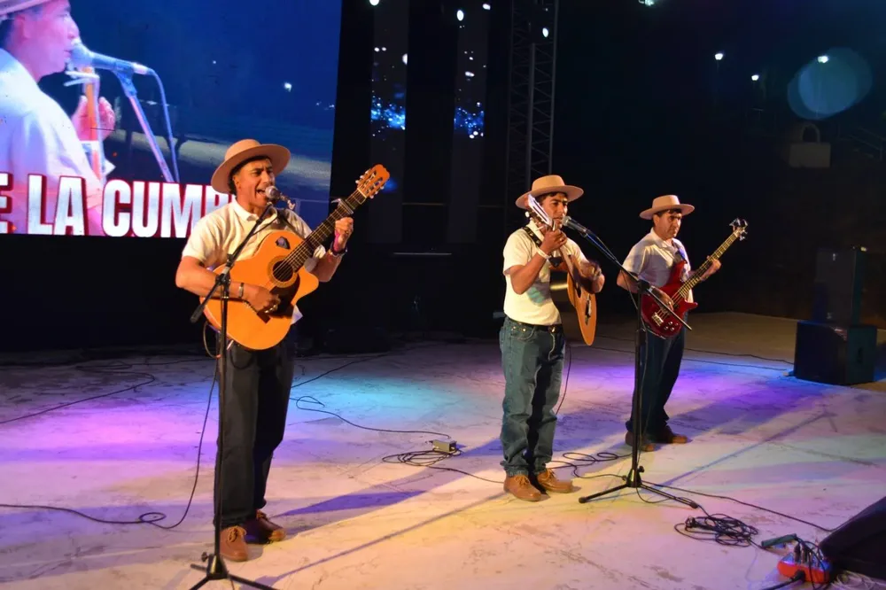 660280939_1378964284258524_2545405119833077756_n