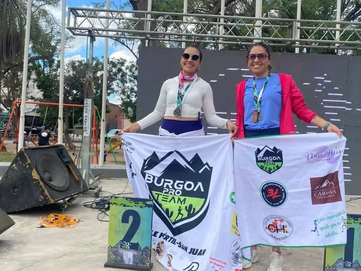 c798c0b3-fb86-4906-ae27-10a65088fbf9