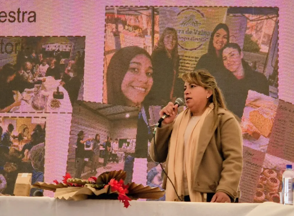 a61d5eec-d5b6-4748-b48b-8e5ca75cff8f