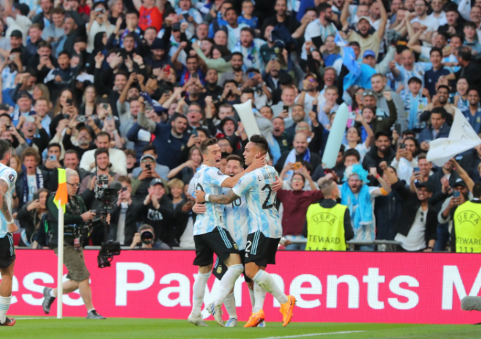 argentinafinalissima-696x491