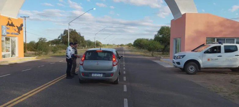 ac5f09be8f7d02c3b9ea799b61a09f1c_L