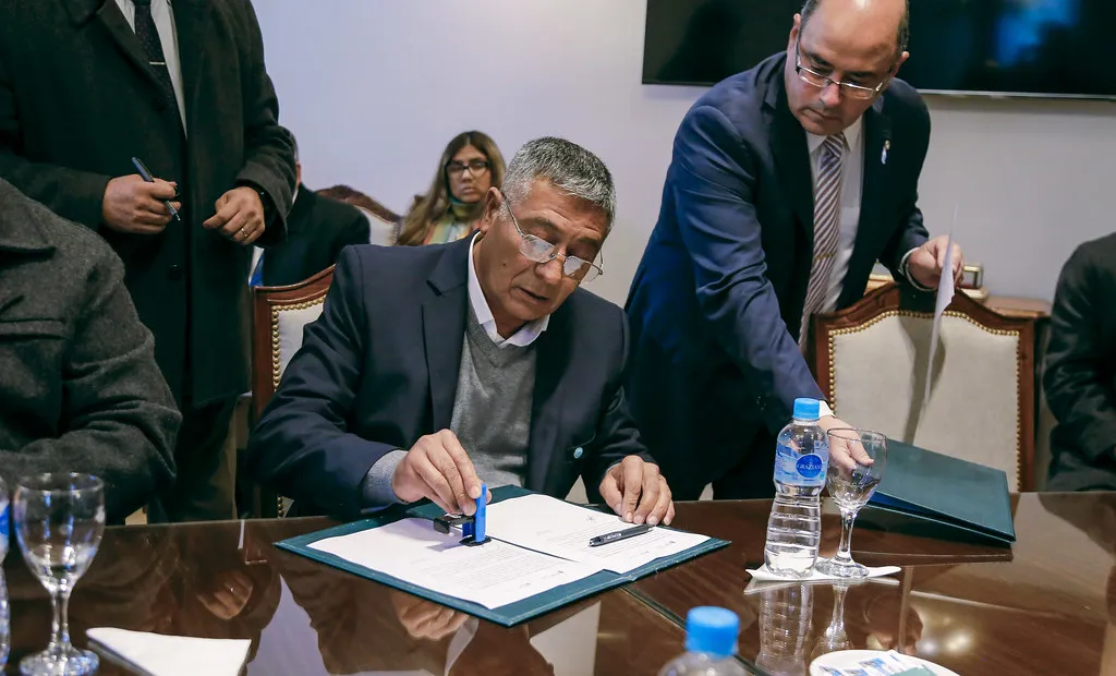 53750289223_263249de45_b (1)