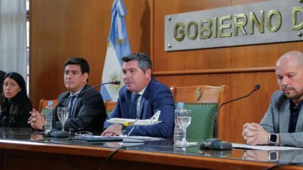 f608x342-377823_407546_5050