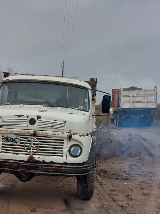 457866631_927255676096056_5522683606614104863_n