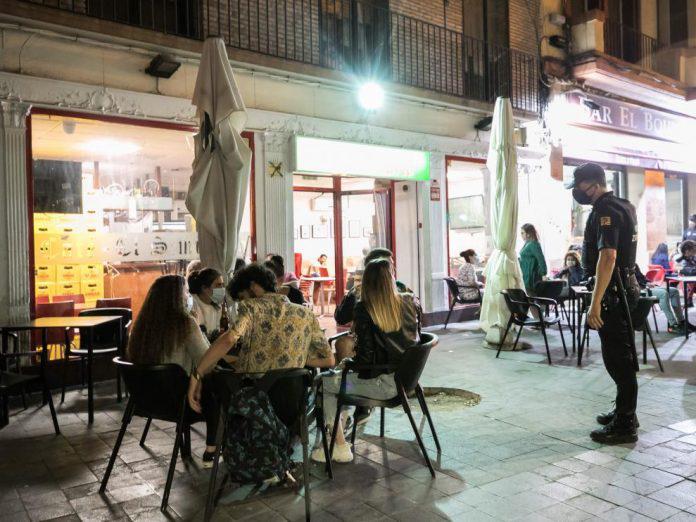 operativo-jovenes-coronavirus-696x522