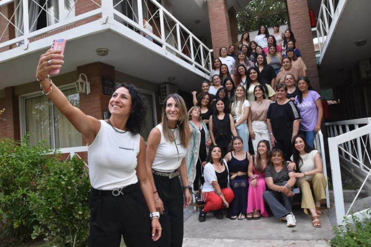 Emprendedoras-Emprendedoras-del-Sol-FNS-2025-San-Juan-Foto-DLPSJ-5-728x485