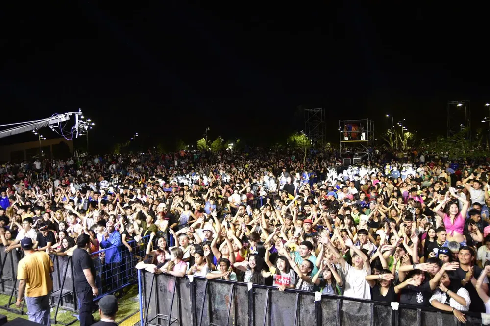 516351f6-d862-400d-817d-0573d3420434