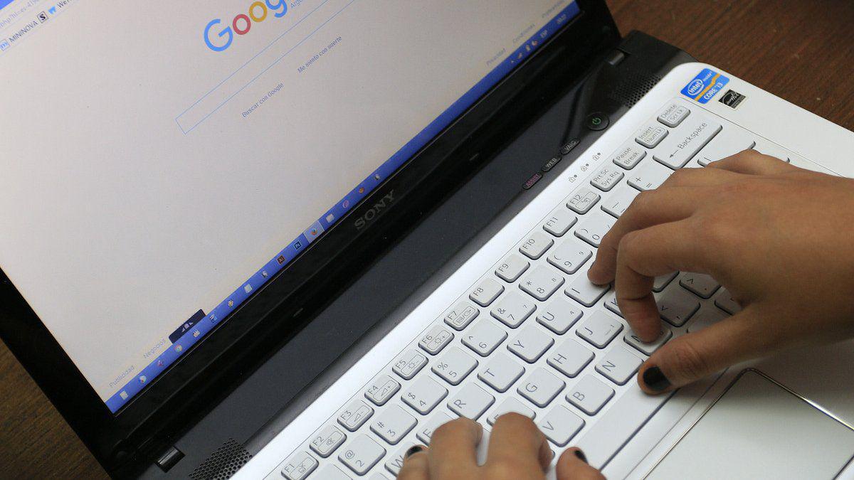 los-docentes-podran-comprar-computadoras-cuotas-y-una-baja-tasa-interes
