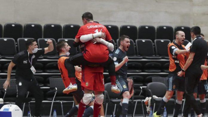 argentina-futsal_862x485-696x392