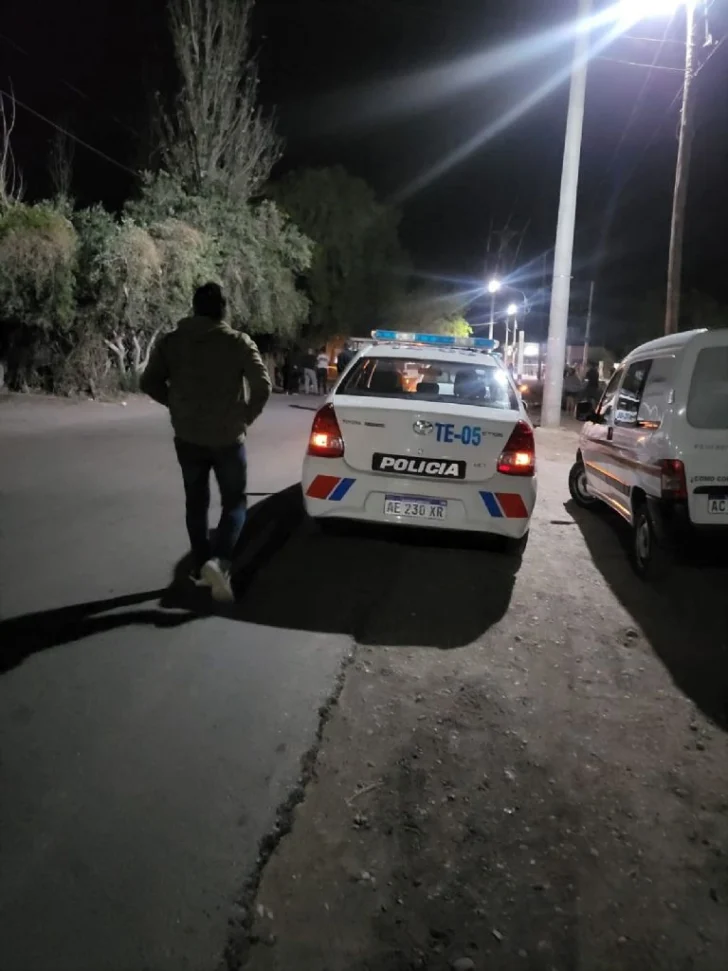 Policial-15-1-728x971