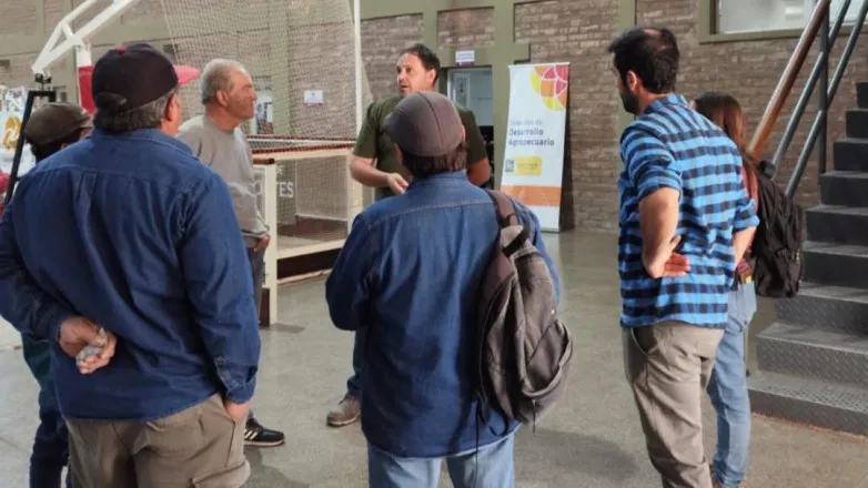 432cb42d52fc7c779ab015fb5d9ddb93_L