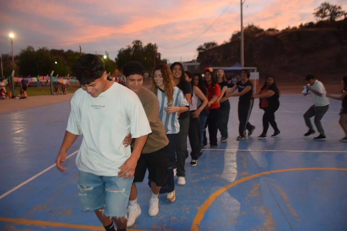 550223222_1219646373523650_7873175707919430464_n