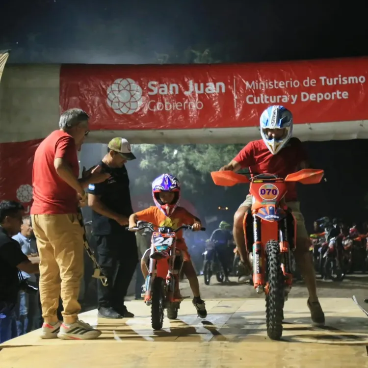 627649360_122252464628247502_2641812834812788513_n