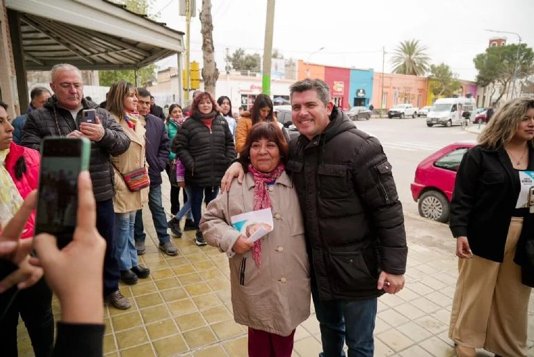 f768x1-344763_344890_5050