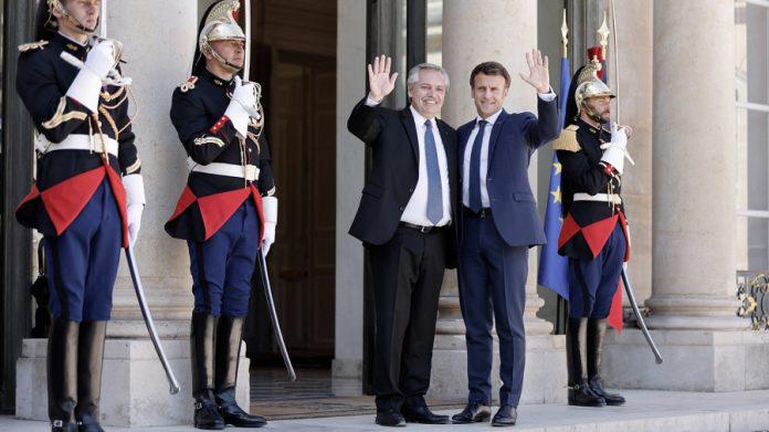 alberto-fernandez-con-macron-696x391